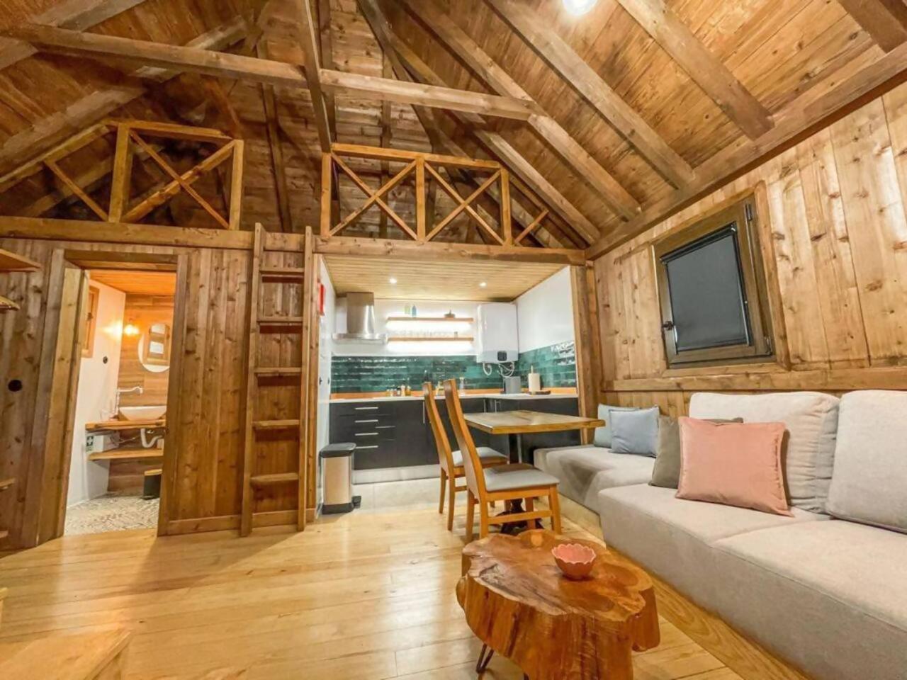 Отель Mountain Eco Shelter 1 Фуншал Номер фото